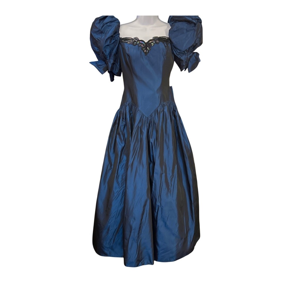 80s Vintage Unbranded Taffeta Ball Gown Prom Dress Puff Sleeve Dark Romance Bow